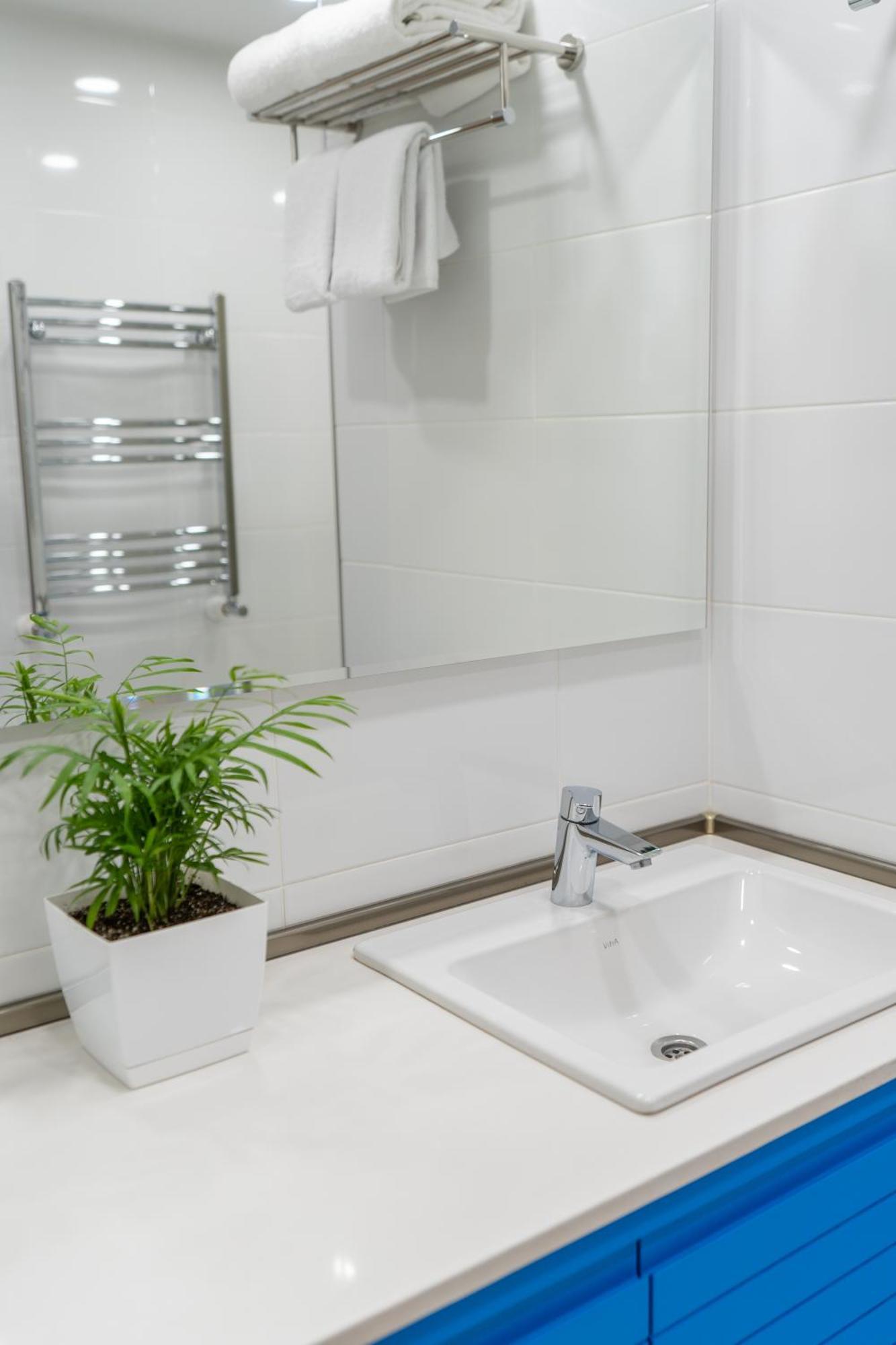 Seagull Beachfront Boutique Hotel バトゥーミ 部屋 写真