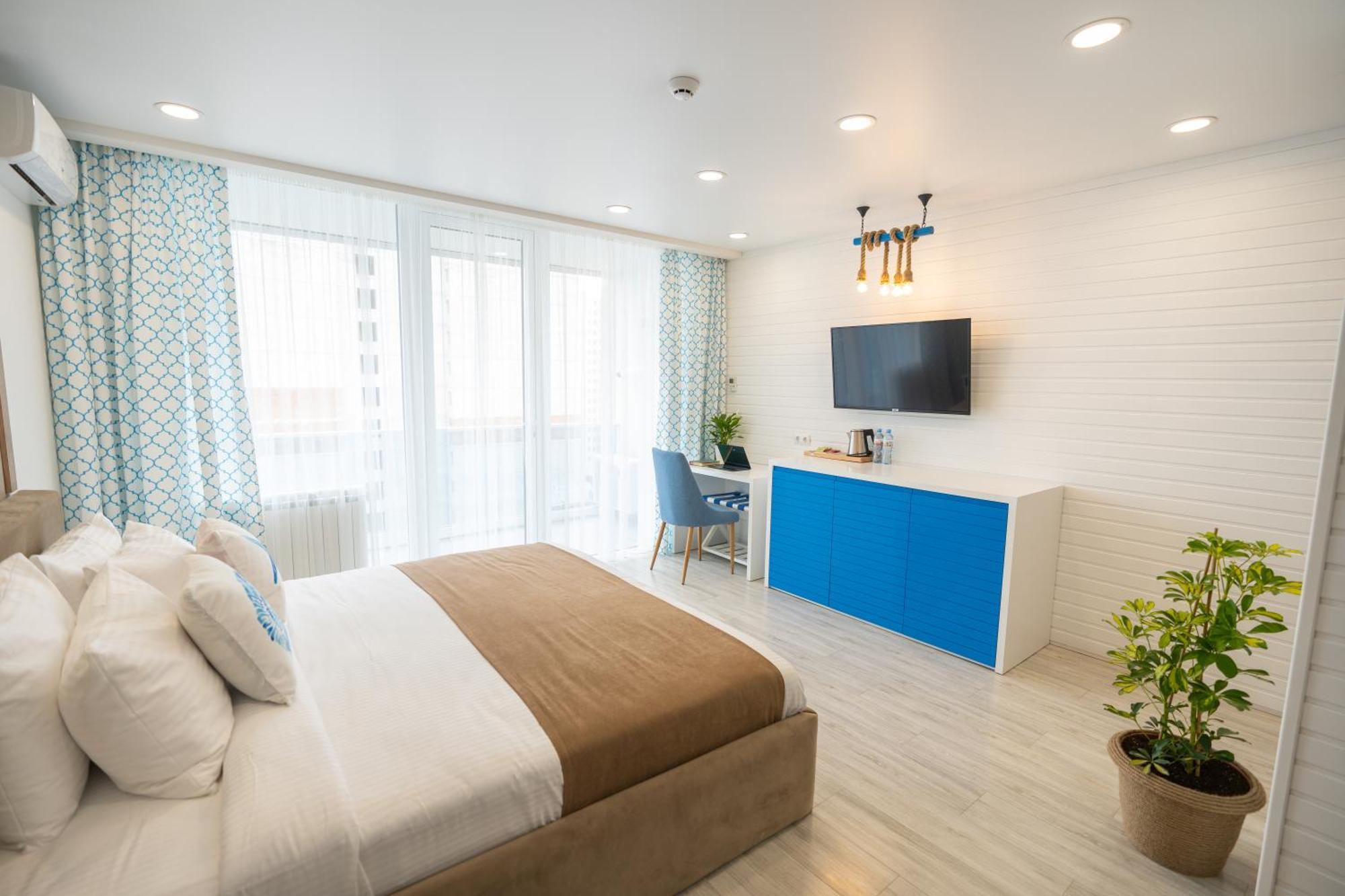 Seagull Beachfront Boutique Hotel バトゥーミ 部屋 写真